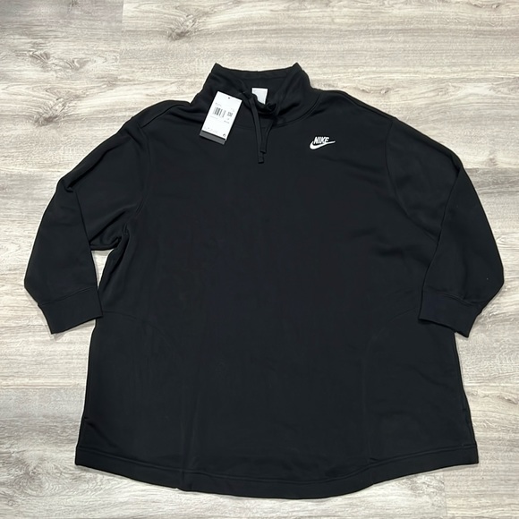 Nike Tops - Nike Sportswear Club Fleece Women's Oversized Mock-Neck Sweatshirt (Plus Size)